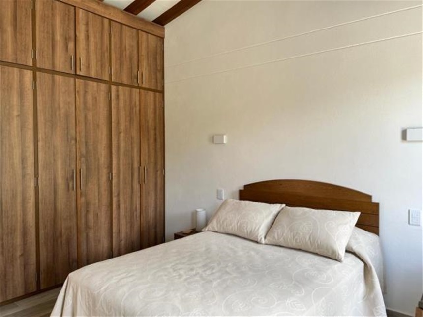 Casa de 2 alcobas en venta en Guayabito, Rionegro, 219 m² · foto 8 de 13