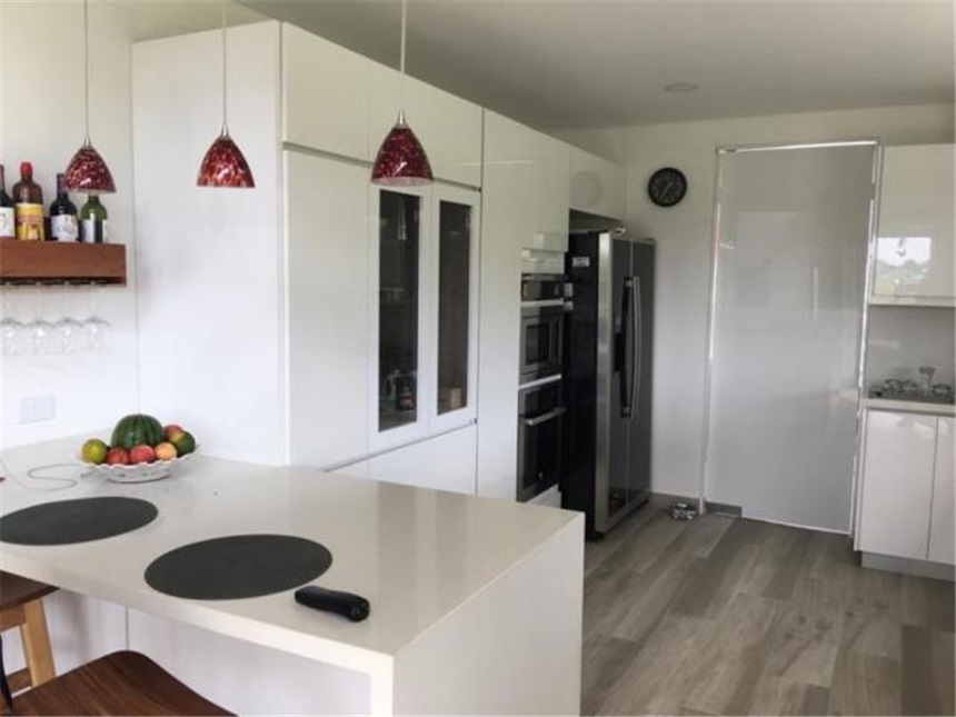 Casa de 2 alcobas en venta en Guayabito, Rionegro, 219 m² · foto 5 de 13