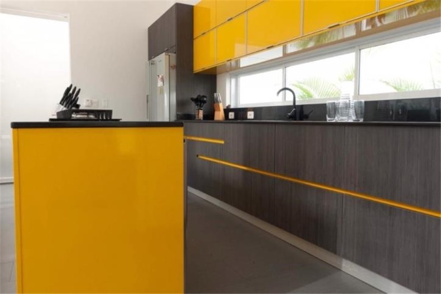 Casa de 4 alcobas en venta en Mirolindo, Ibagué, 265 m² · foto 2 de 19