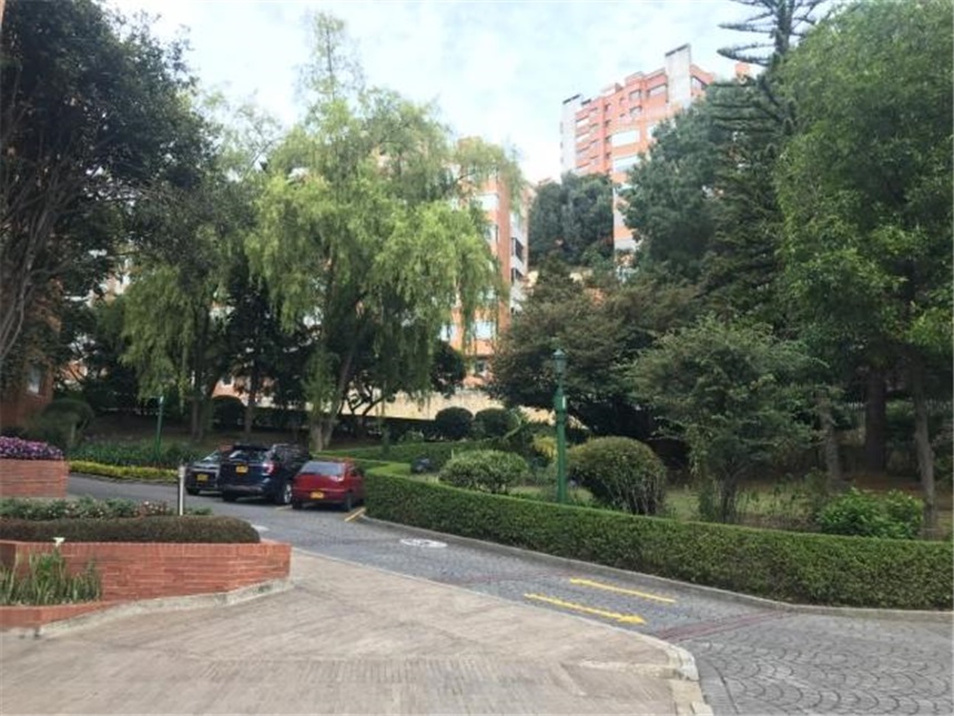Piso – Bogotá, Belmira, Localidad Usaquén