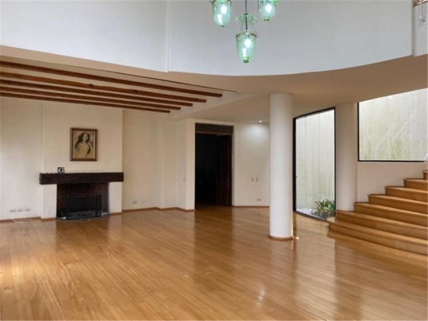 Casa de 3 alcobas en venta en Los Salados, El Retiro, 587 m² · foto 2 de 20
