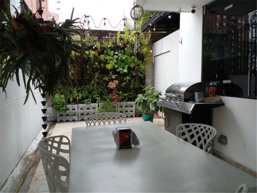 Casa de 3 alcobas en venta en Loma Del Chocho, Envigado, 170 m² · foto 17 de 19