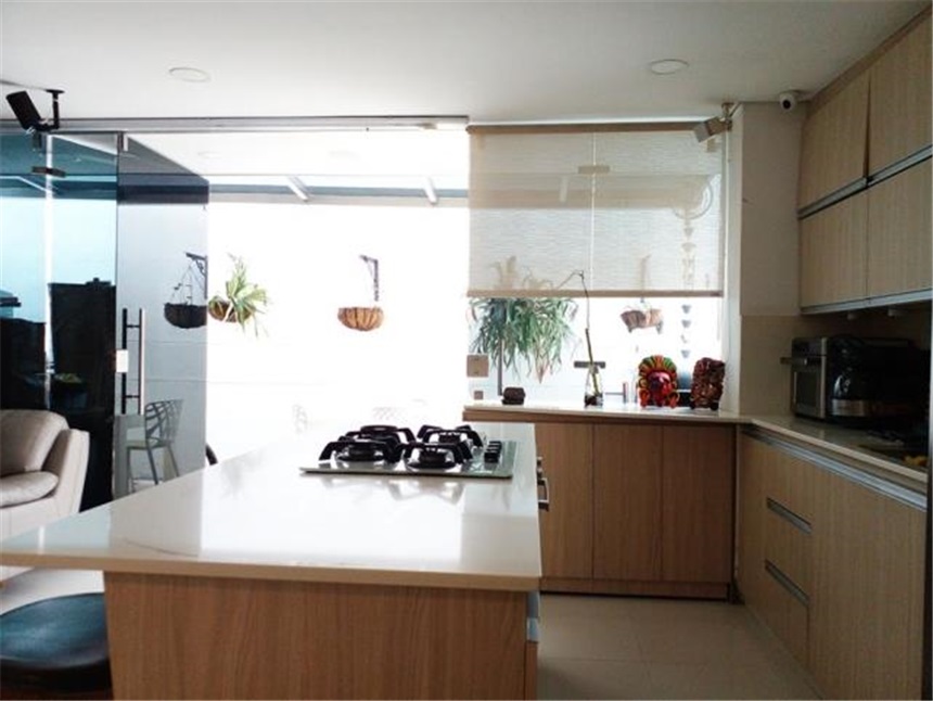 Casa de 3 alcobas en venta en Loma Del Chocho, Envigado, 170 m² · foto 5 de 19