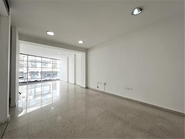 Local en Arriendo - Vista 4