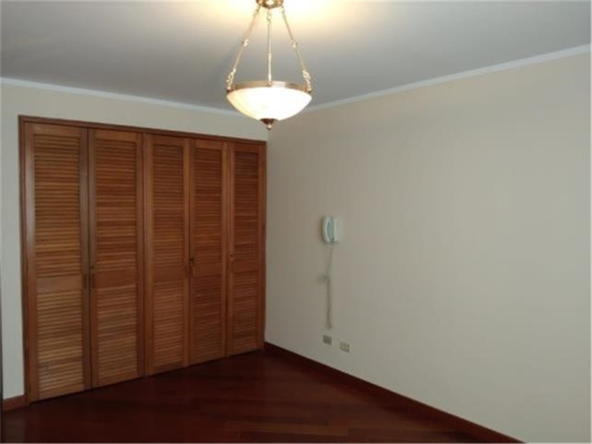 Piso – Bogotá, El Refugio - Más