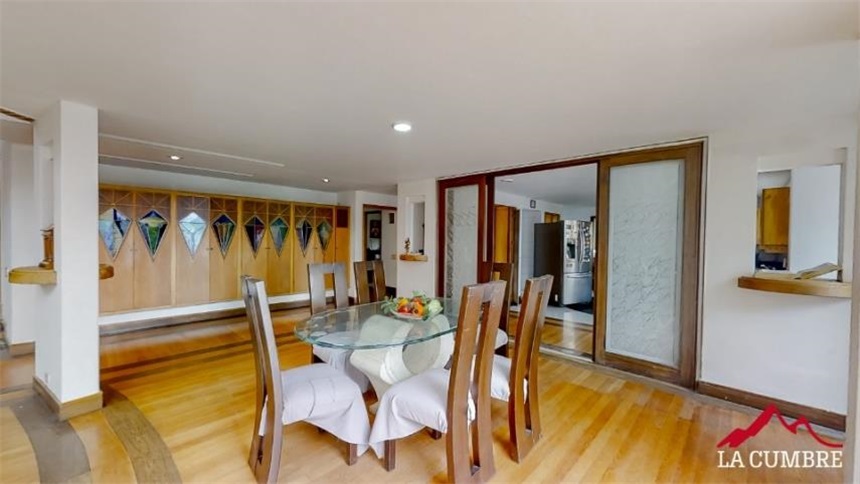 Casa de 5 alcobas en venta en El Tesoro, Medellín, 630 m² · foto 6 de 13