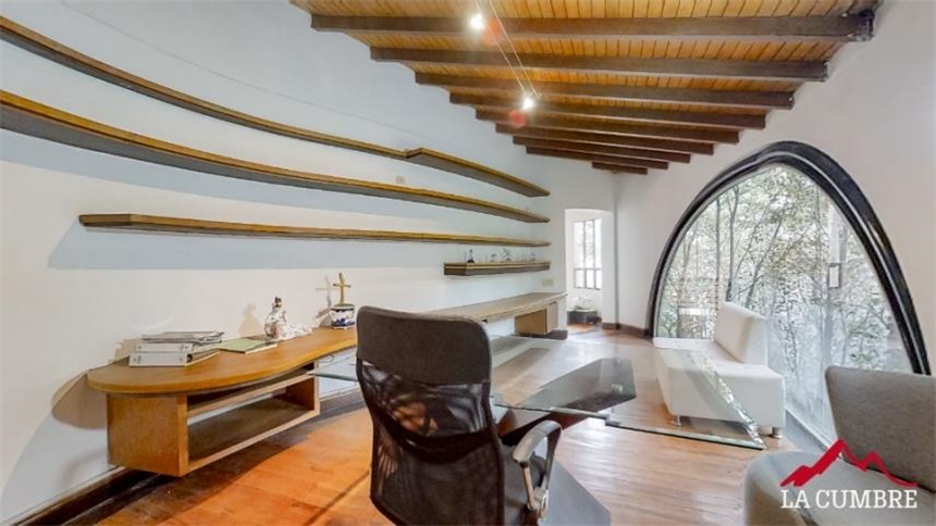 Casa de 5 alcobas en venta en El Tesoro, Medellín, 630 m² · foto 11 de 13