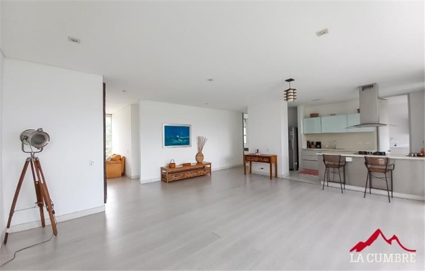 Apartamento en arriendo en El Poblado, Medellín · foto 4 de 12