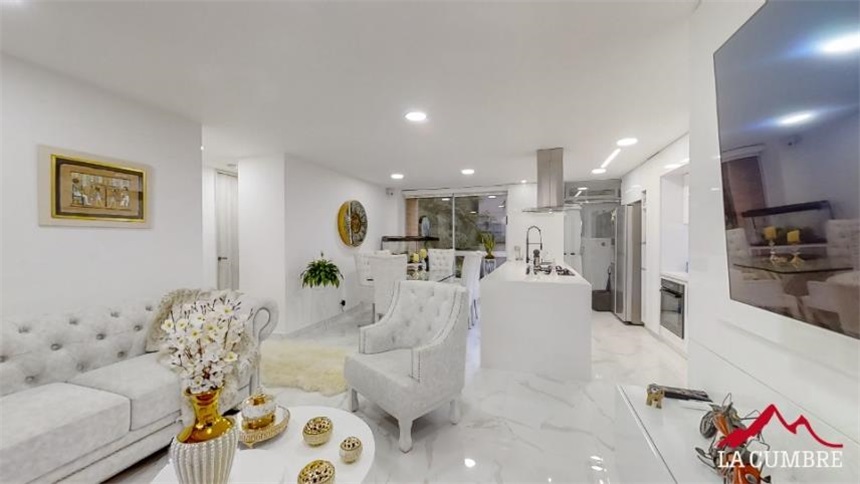 Apartamento de 2 alcobas en arriendo en Los Balsos, Medellín, 100 m² · foto 4 de 12
