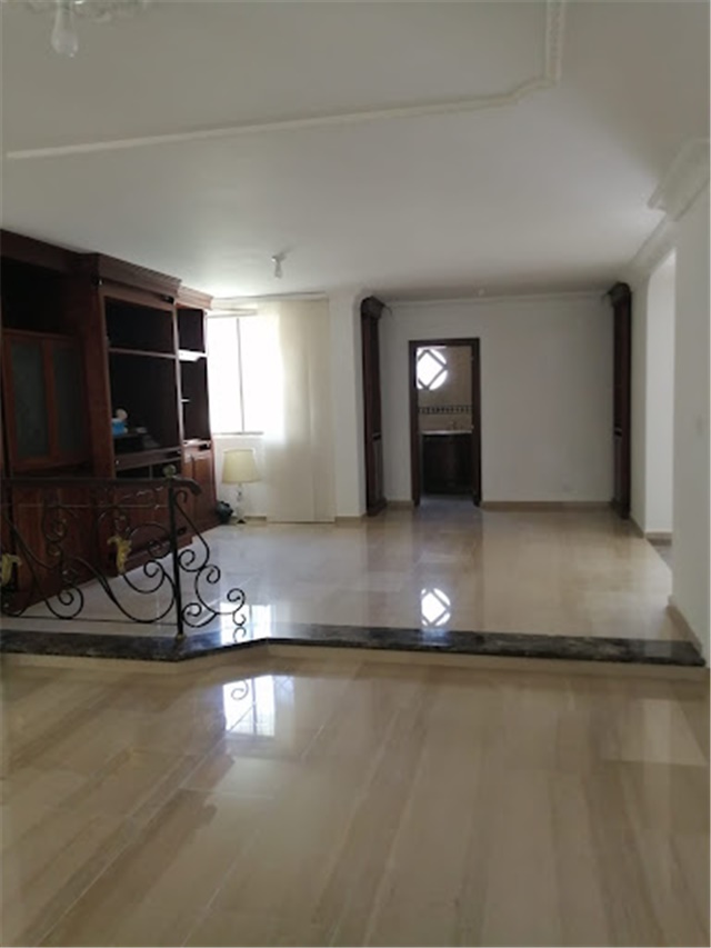 Apartamento de 3 alcobas en venta en Altos De Riomar, Barranquilla, 300 m² · foto 4 de 11