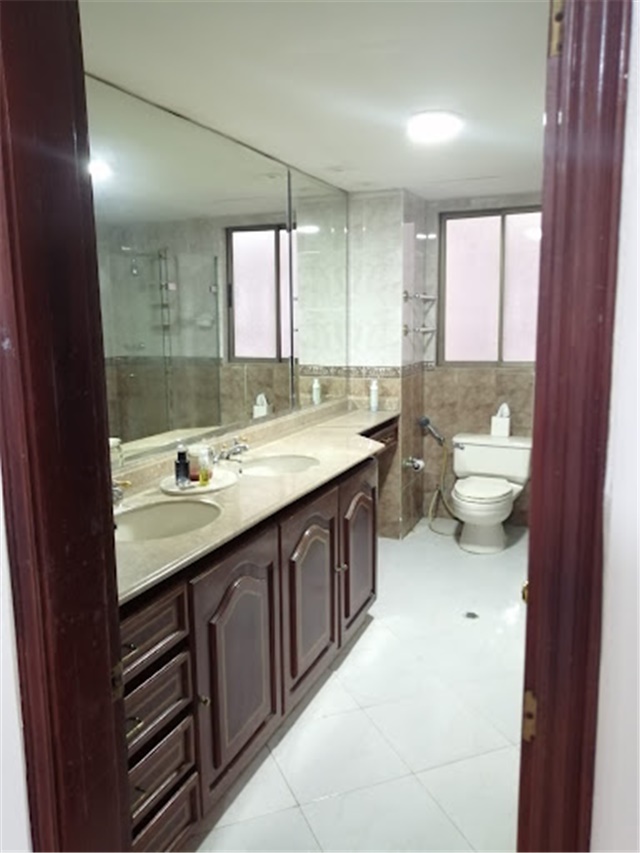 Apartamento de 3 alcobas en venta en Altos De Riomar, Barranquilla, 300 m² · foto 5 de 11