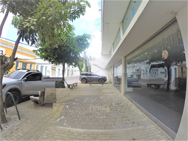 Local en Arriendo - Vista 2