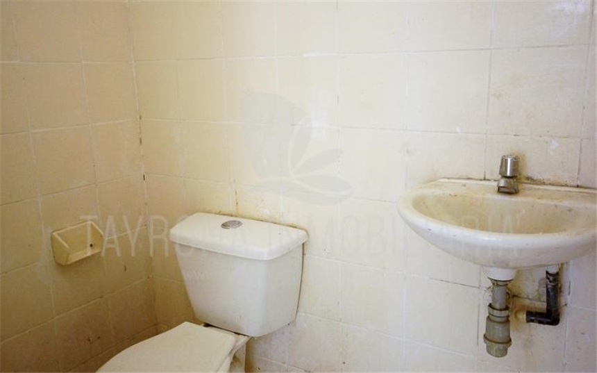 Local en Arriendo - Vista 5