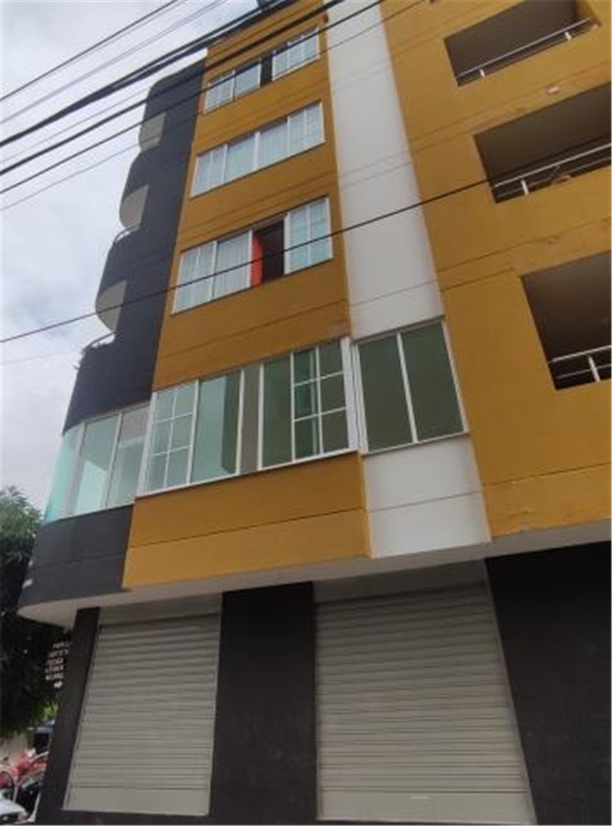 Local en Arriendo - Vista 2