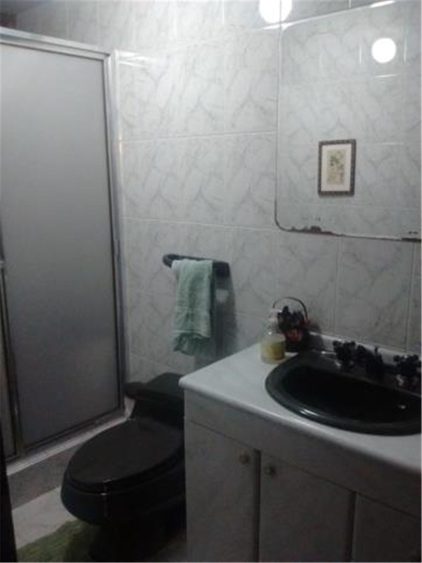 Casa en venta en Santa Barbara, Bogotá · foto 4 de 18