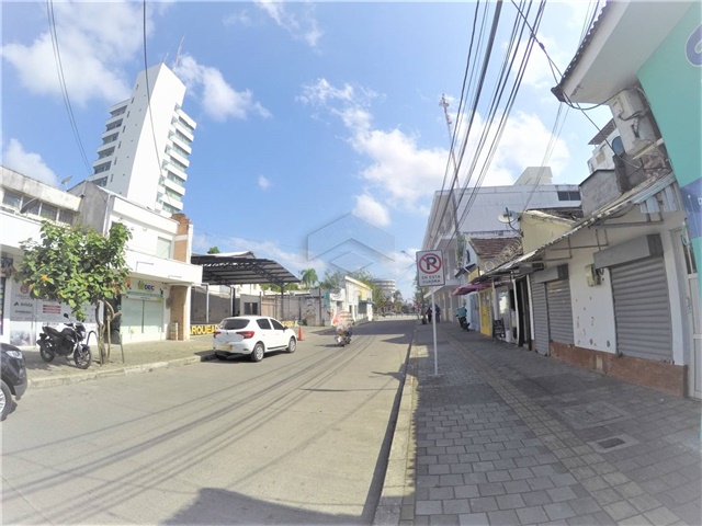Casa en venta en Centro, Montería, 510 m² · foto 2 de 24