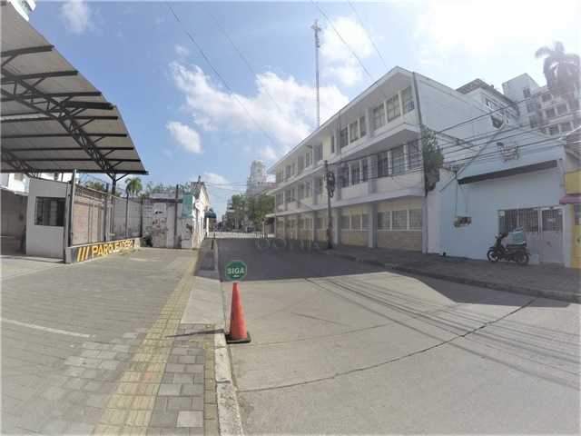 Casa en venta en Centro, Montería, 510 m² · foto 6 de 24