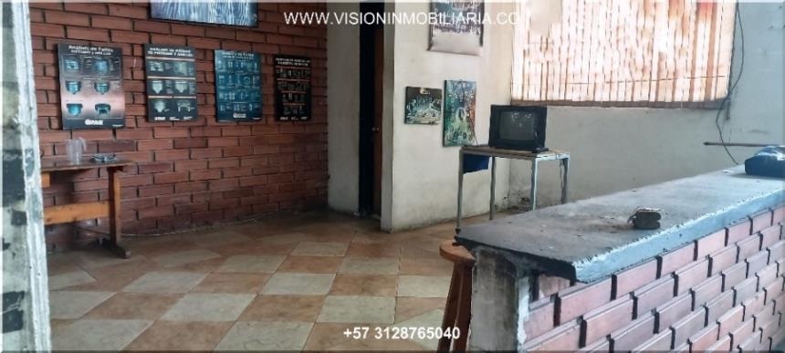 Bodega en Arriendo - Más