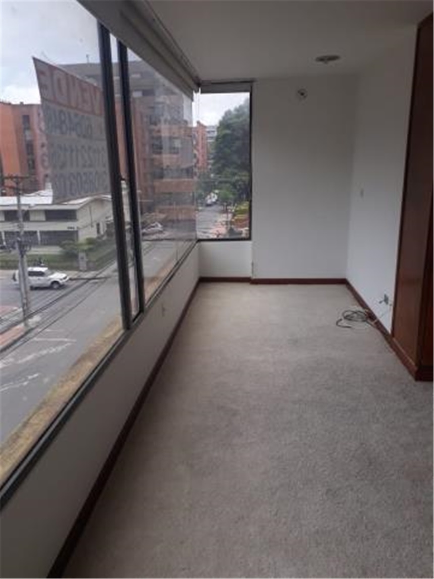 Piso – Bogotá, Chicó Lago - Vista 3