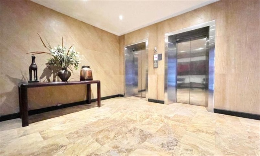 Apartamento de 3 alcobas en venta en El Retiro, Bogotá, 200 m² · foto 17 de 24