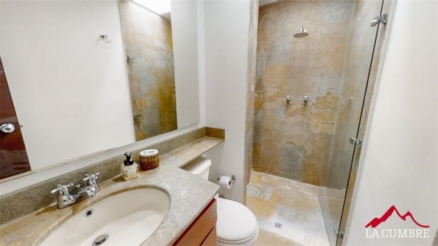 Apartamento en arriendo en San Lucas, Medellín · foto 9 de 12