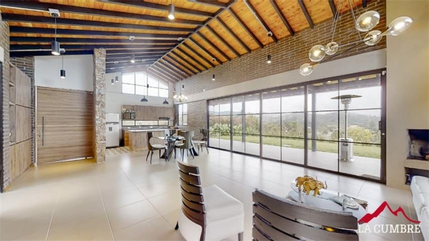 Casa en venta en Loma del Escobero, Medellín 5
