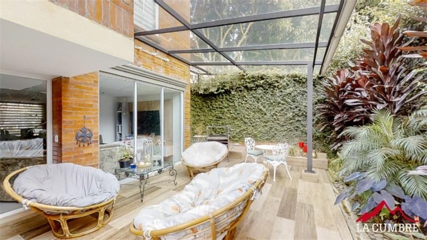 3BR House in Camino Verde (192 m²) for Sale - 2