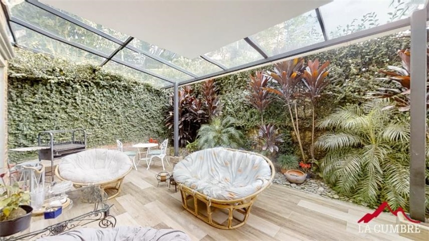 3BR House in Camino Verde (192 m²) for Sale - 3