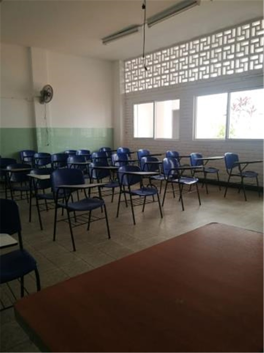 Oficina en Arriendo - Más