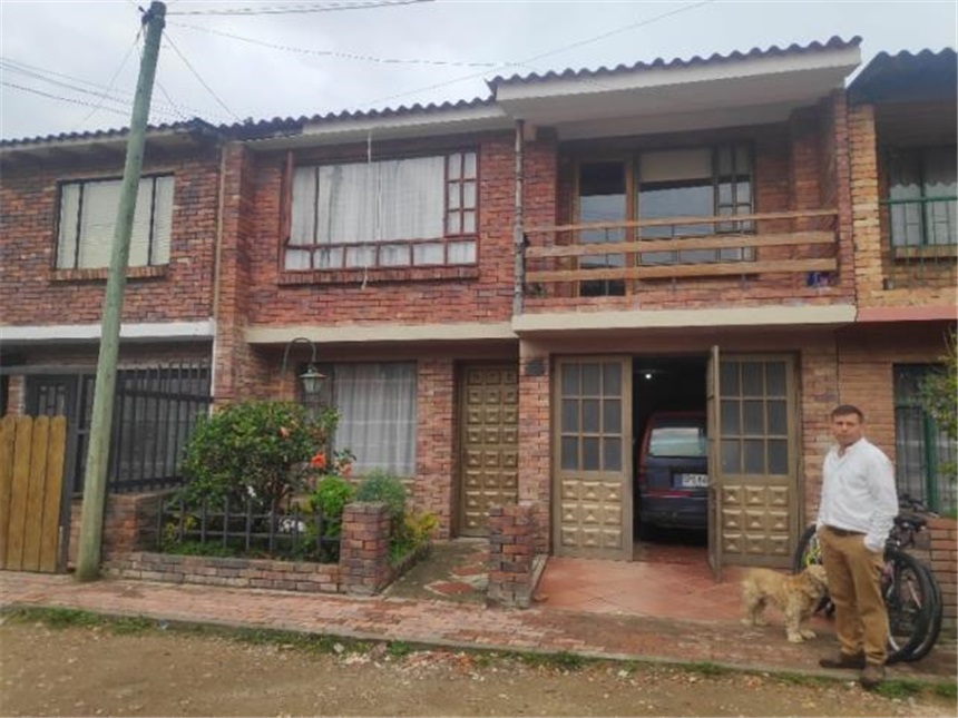 Casa en venta en El Cairo, Chía · foto 2 de 19