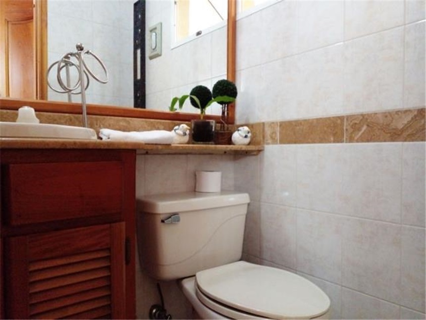 Casa de 3 alcobas en venta en Loma Del Chocho, Envigado, 228 m² · foto 16 de 20