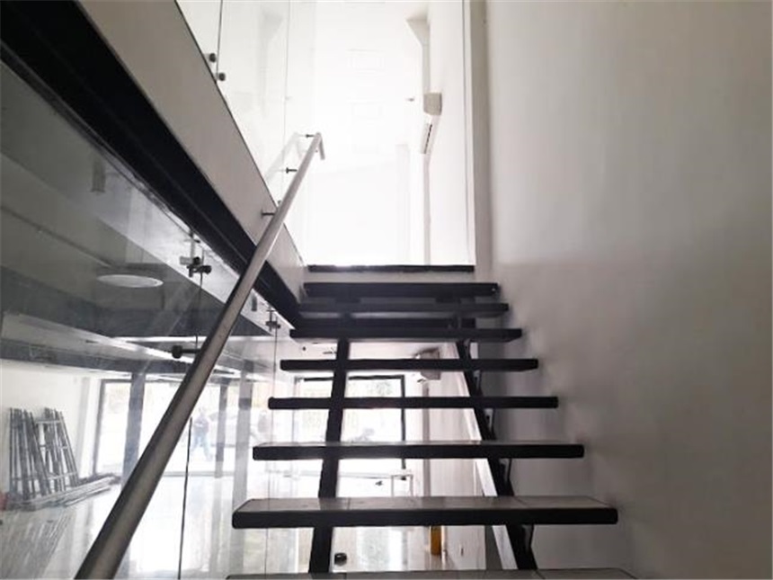 Local en Arriendo - Vista 4