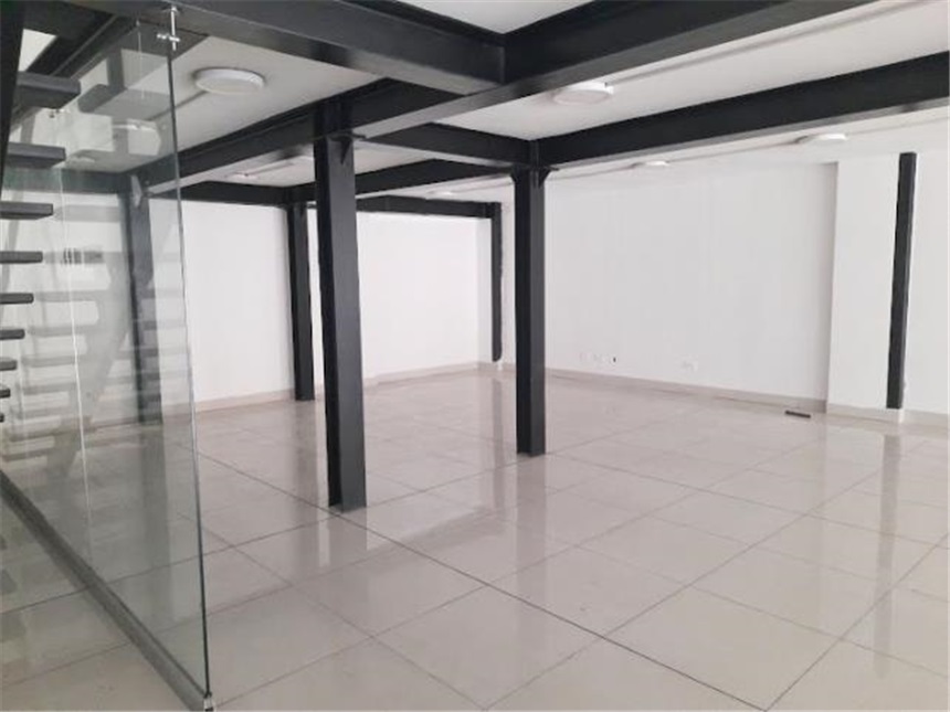 Local en Arriendo - Vista 3