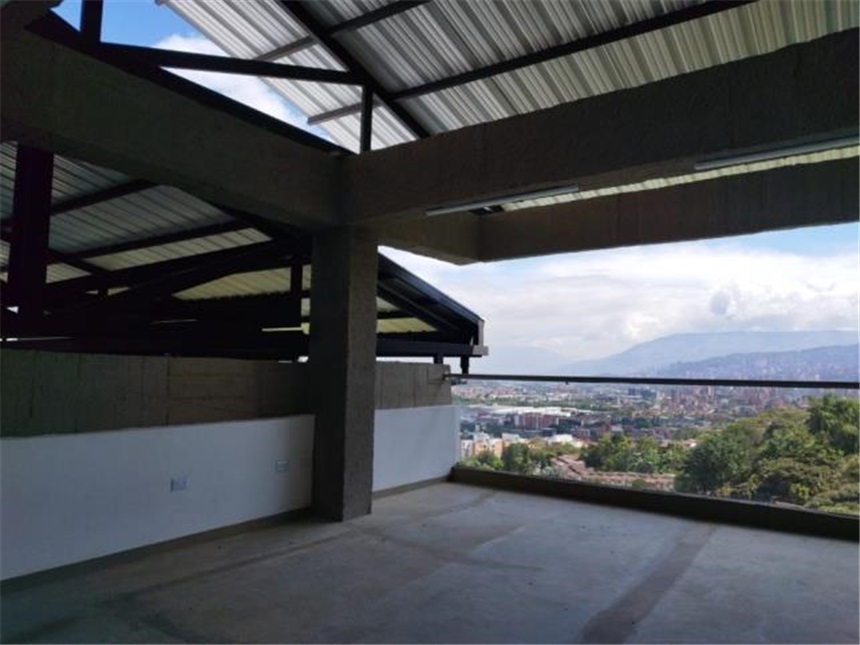 Local en Arriendo - Vista 4