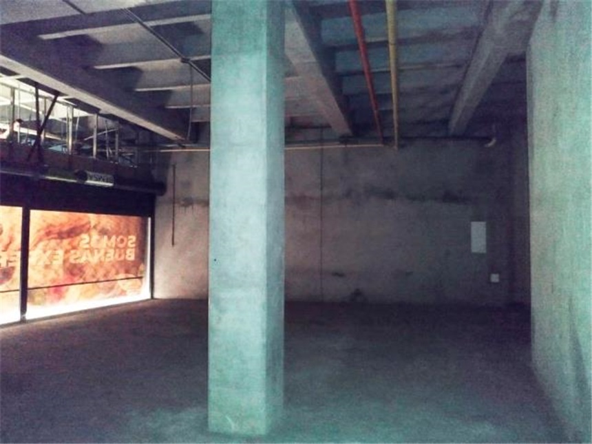 Local en arriendo en Pilsen, Itagüí, 90 m² · foto 3 de 6