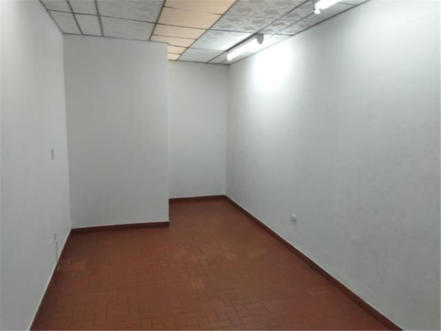 Local en Arriendo - Vista 4