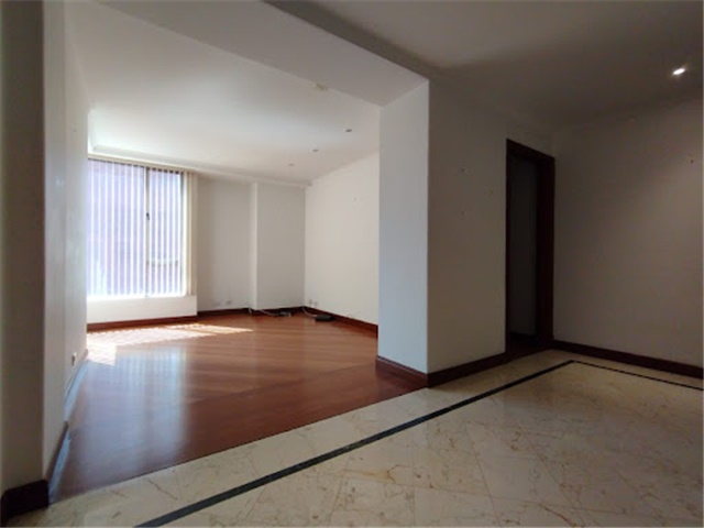Apartamento de 3 alcobas en arriendo en La Florida, Medellín, 319 m² · foto 8 de 24
