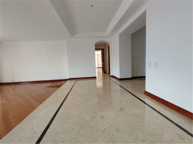 Apartamento de 3 alcobas en arriendo en La Florida, Medellín, 319 m² · foto 10 de 24