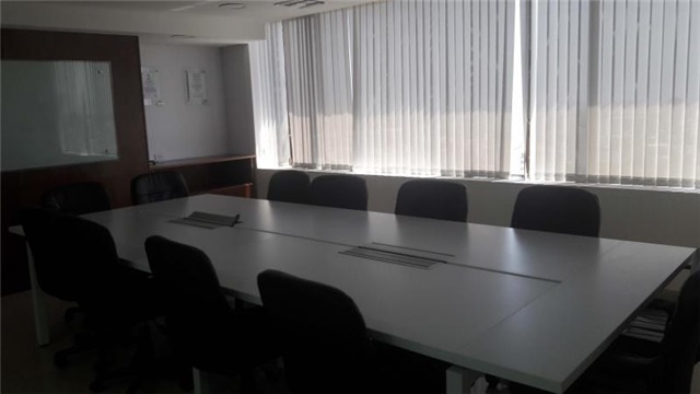 Oficina en Arriendo - Vista 4