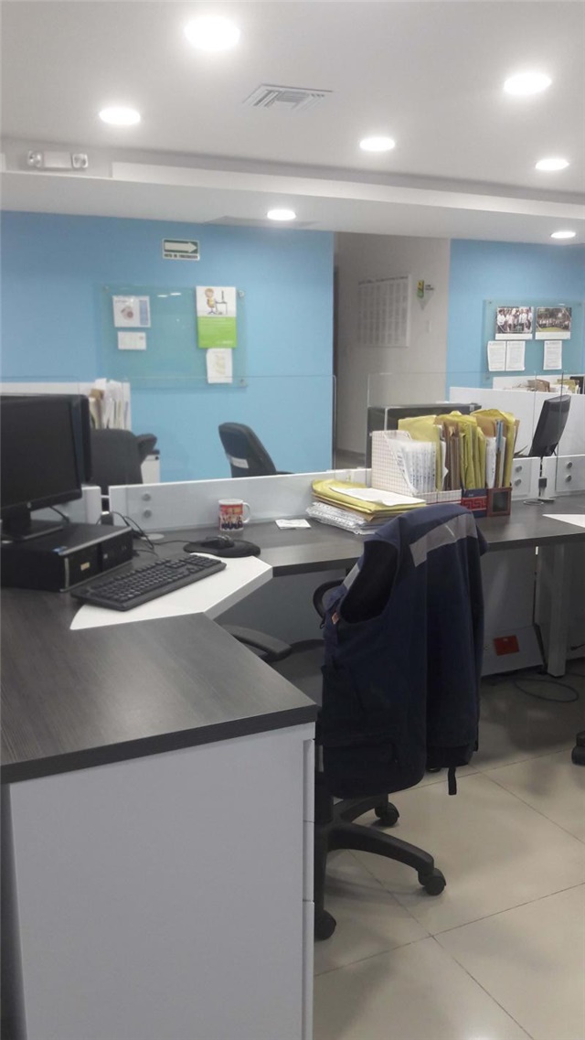 Oficina en Arriendo - Más