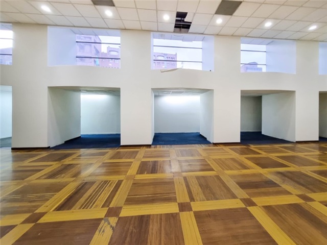 Local en arriendo en La Candelaria, Medellín, 740 m² · foto 7 de 24