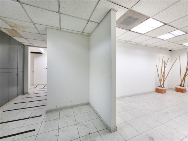 Local en arriendo en La Candelaria, Medellín, 740 m² · foto 14 de 24