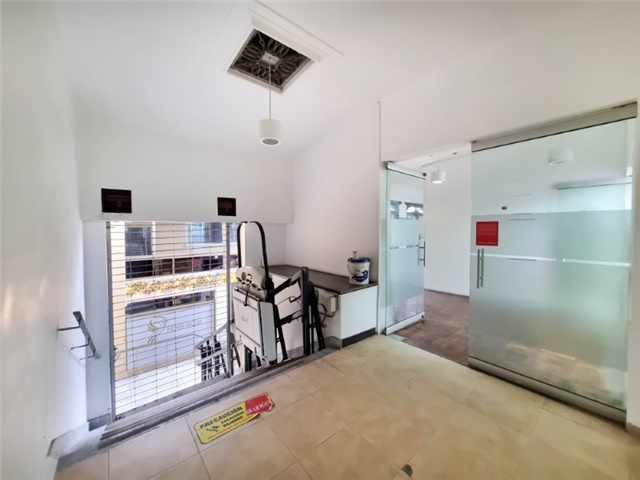 Local en arriendo en La Candelaria, Medellín, 740 m² · foto 23 de 24