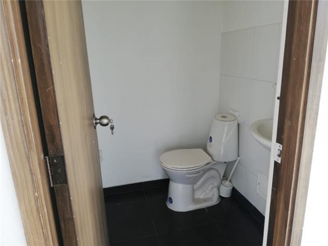 Local en Arriendo - Vista 5