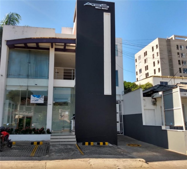 Oficina en Arriendo - Vista 2
