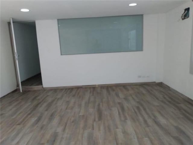 Oficina en Arriendo - Vista 5