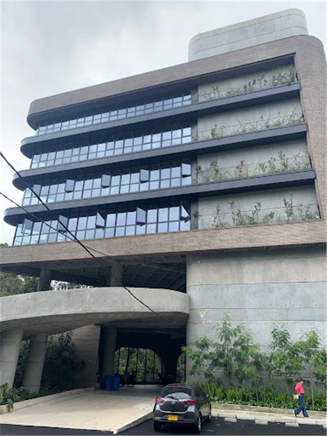 Oficina en arriendo en Las Palmas, Envigado, 214 m² · foto 5 de 20