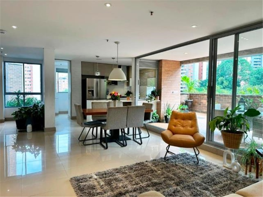 Apartamento en arriendo en La Florida, Medellín · foto 2 de 17