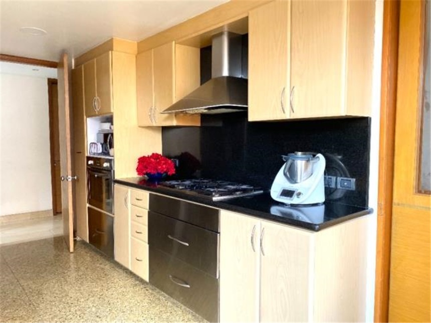 Apartamento de 4 alcobas en venta en Bosque Medina, Bogotá, 220 m² · foto 9 de 24