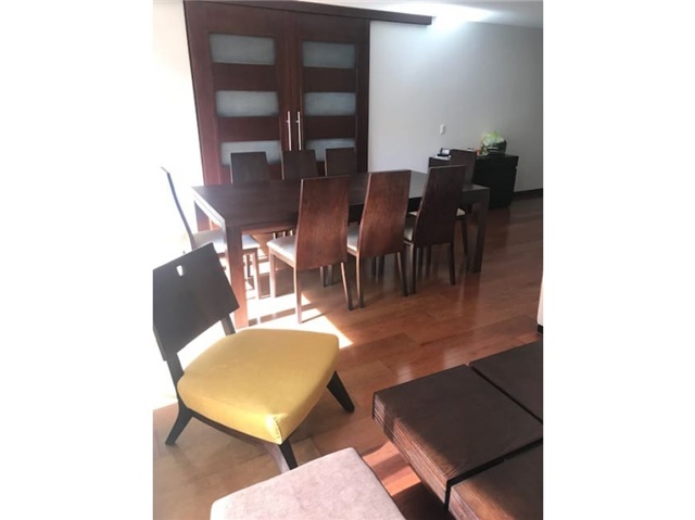 Piso – Bogotá D.C., Santa Bárbara, Localidad Usaquén